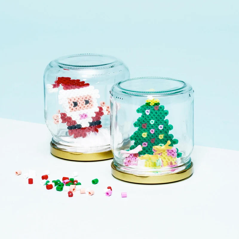 Hama Midi snow globes