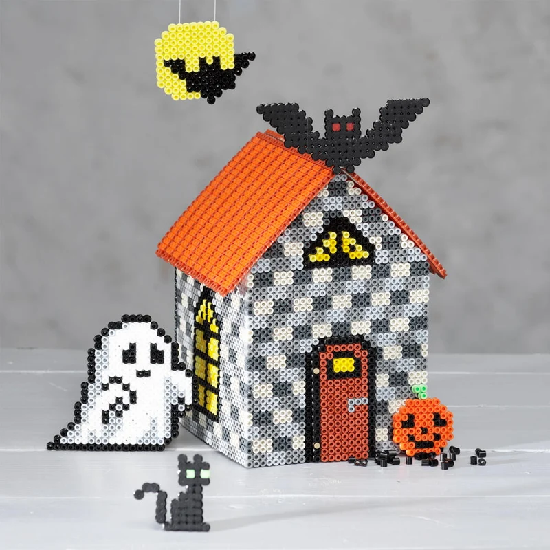 een strijkkralen halloweentafereeltje